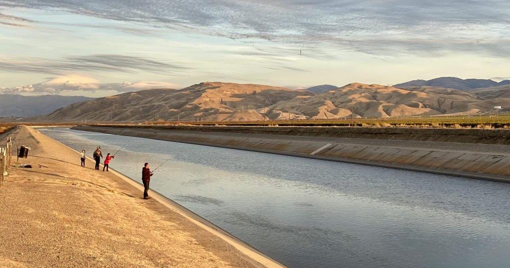 aqueduct-fishing-scaled-2-1024x768.jpg
