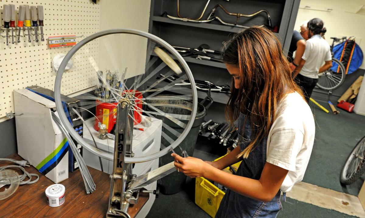 Bike Kitchen Assembles Bicycles For Volunteers News Bakersfield Com
