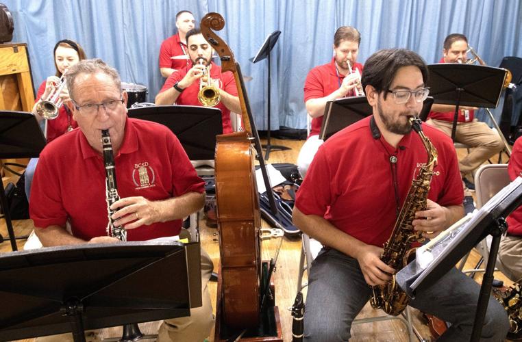 Jazzy start of school for students at Spring Lane Elementary