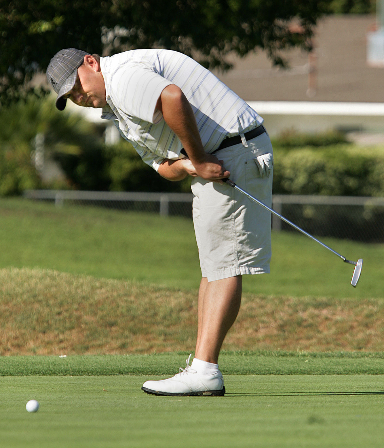Andersons birdies pave way to lead Sports bakersfield photo image