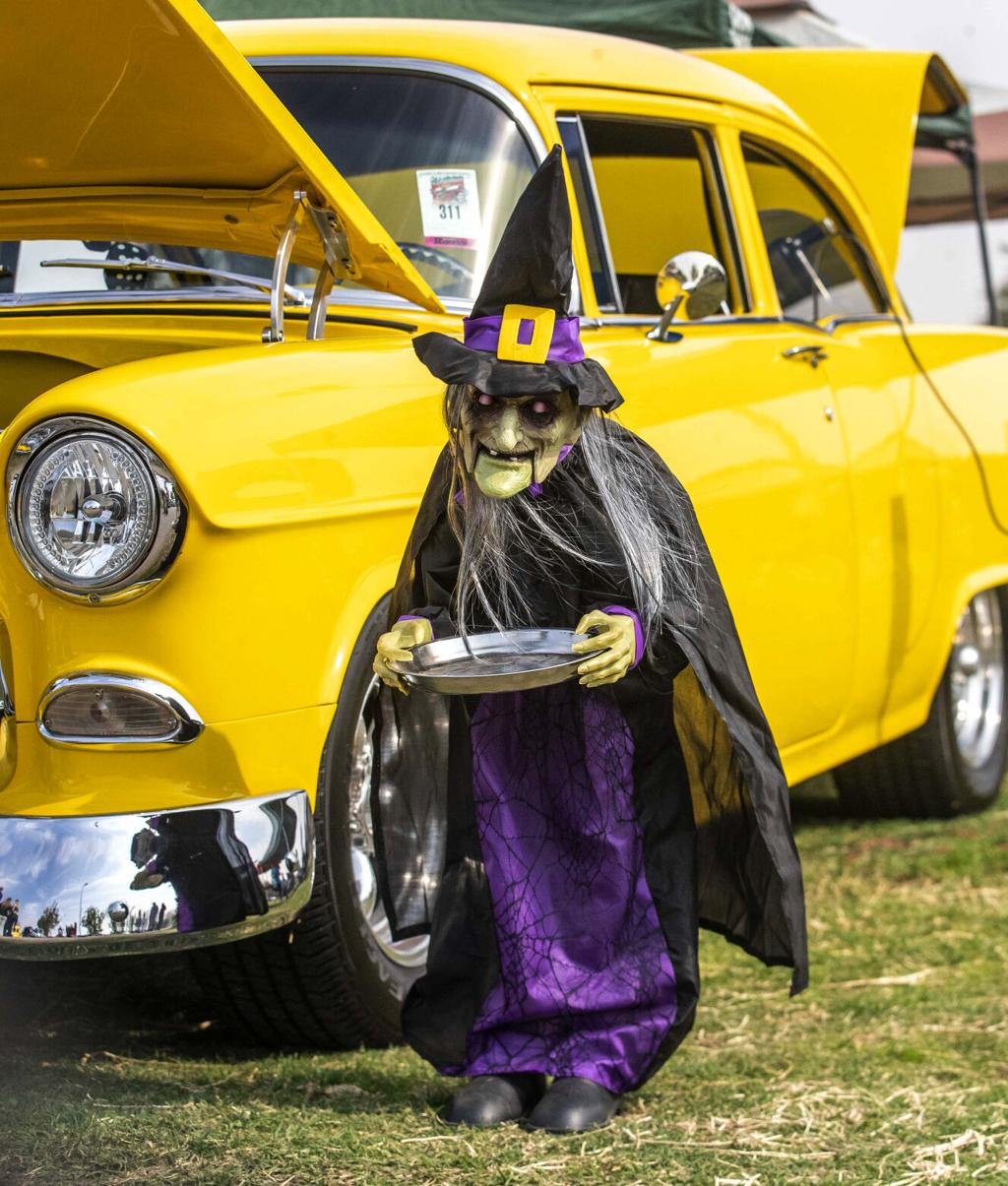 Photo Gallery Most Spectacular Automotive Event Underway At Kern County Fairgrounds Photo Galleries Bakersfield Com