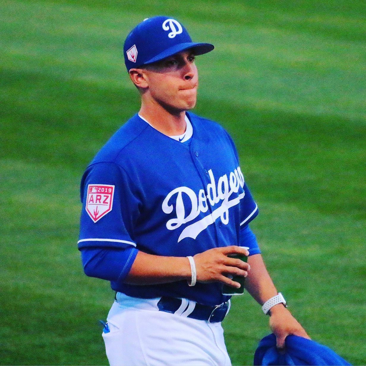 Dodgers promote OKC third baseman Edwin Rios to major leagues