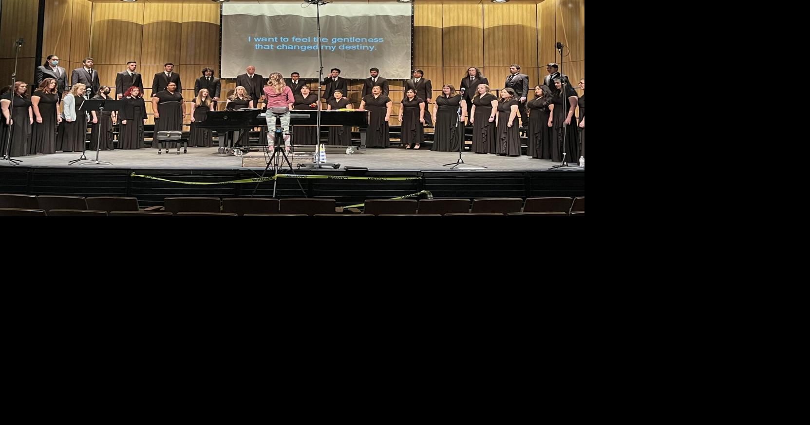 Community Voices BC Chamber Singers will continue tradition of service