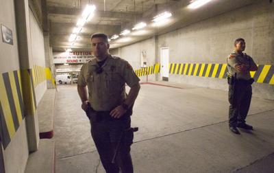 Sheriff S Office Ice Collaboration Comes Under Fire At Public Forum News Bakersfield Com