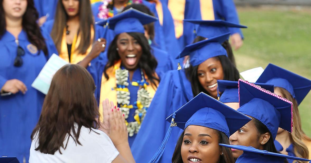 CSUB Graduation Ceremony Friday in Bakersfield | Archives | bakersfield.com