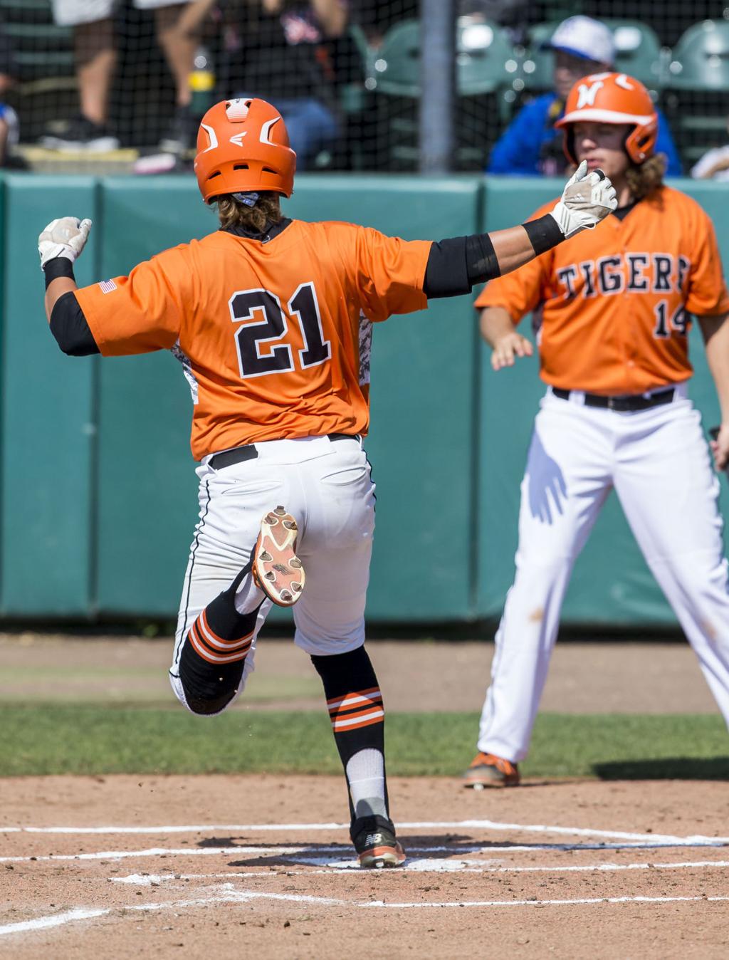 Woodland Christian baseball team attempts to reach first-ever section  championship game – Daily Democrat