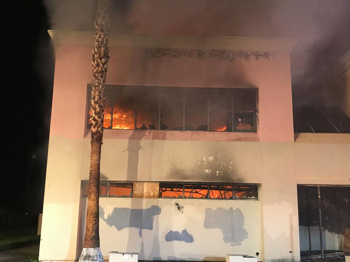 Crews put out blaze at abandoned building on Niles Sunday evening