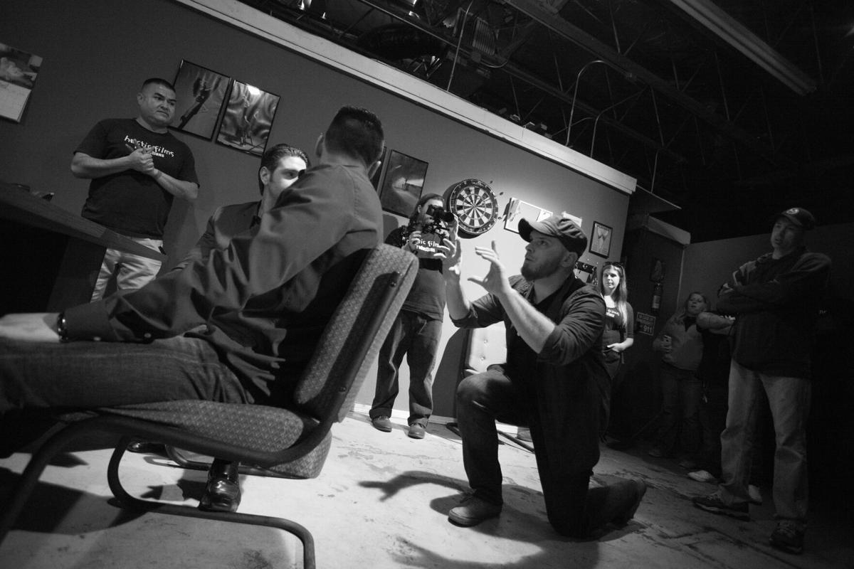 Cesareo Garasa Always Bet On Blackjack For Entertaining Virtual Premiere Entertainment Bakersfield Com