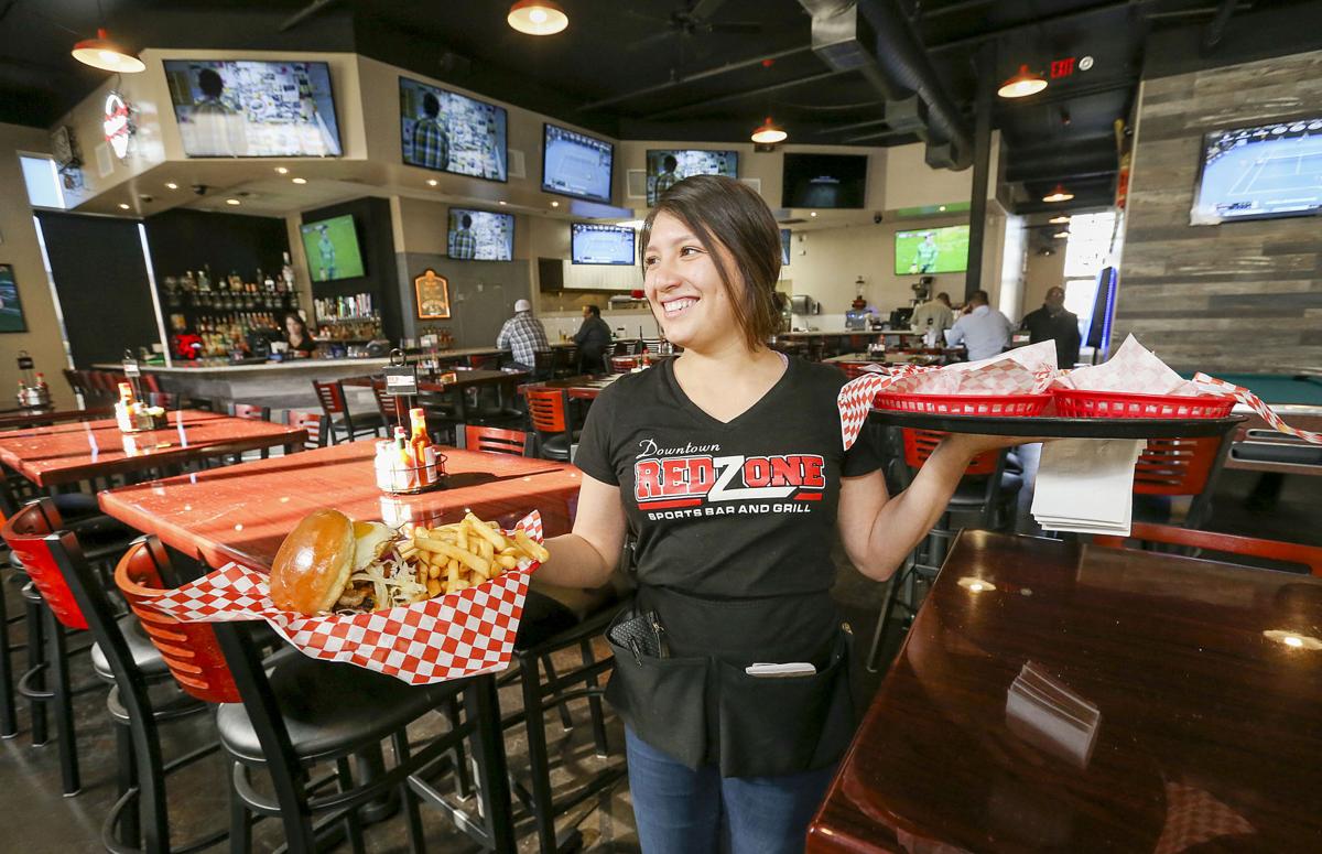 PHOTO GALLERY Downtown Red Zone Sports Bar & Grill Entertainment