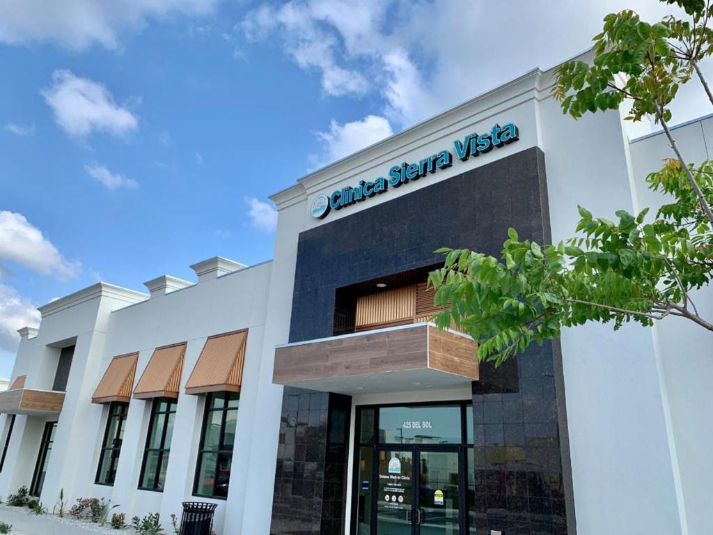Ceo Steps Down At Clinica Sierra Vista News Bakersfield Com
