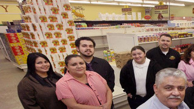 supermercado Nuestra Familia  Hispanic Grocery Supermarket
