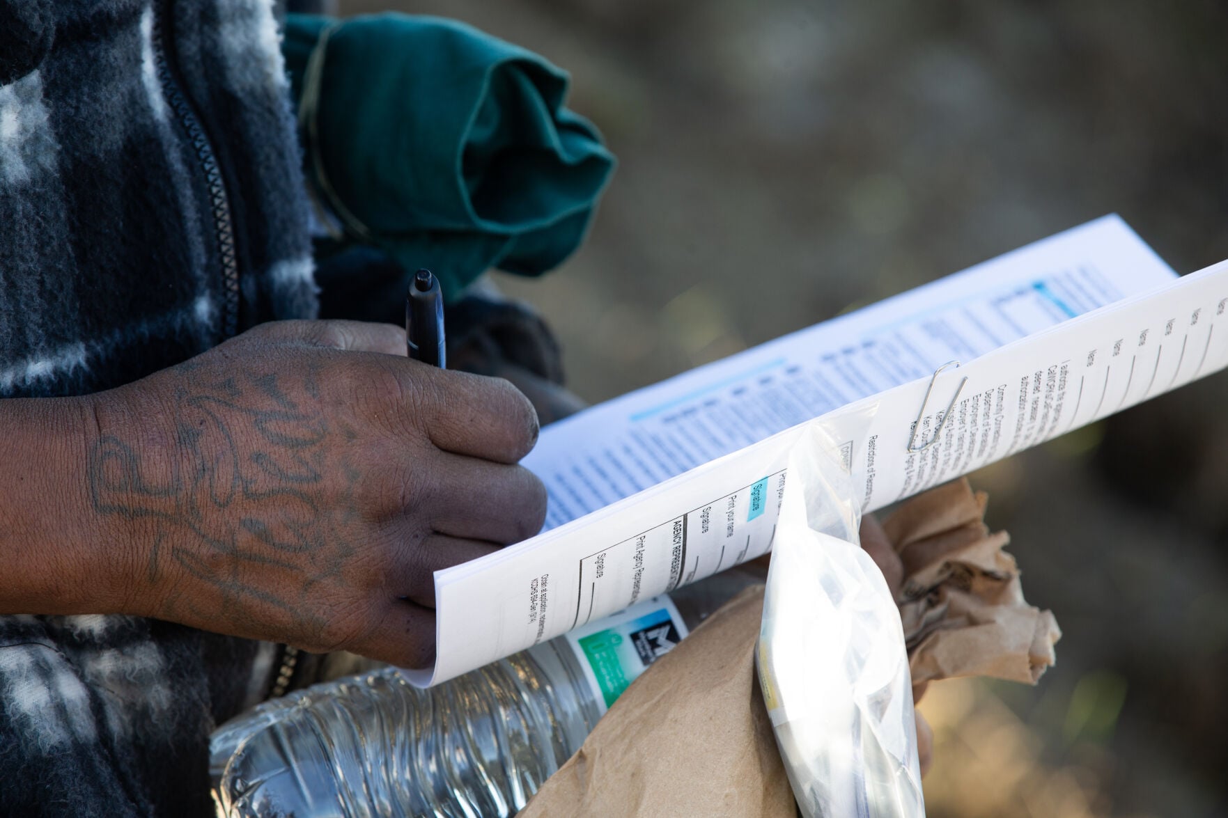 news picture from title