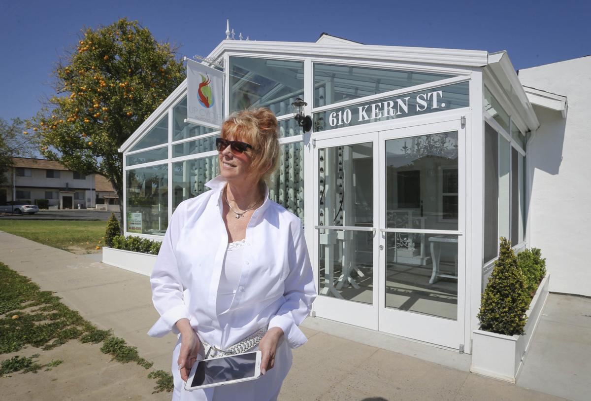 No Dirt No Problem A Revolution In Growing Entertainment