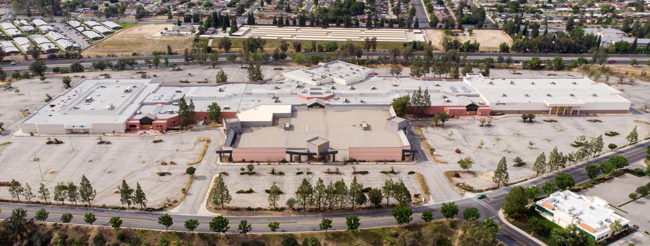 Big Picture At East Hills Mall, Extra Space Storage Bakersfield Case Study