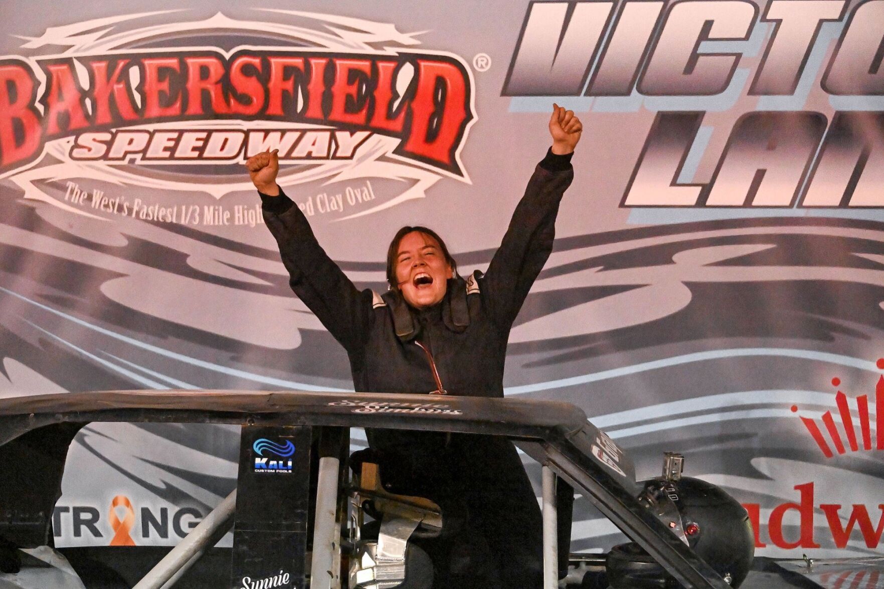 PHOTO GALLERY: Racing is back at Bakersfield Speedway | Multimedia