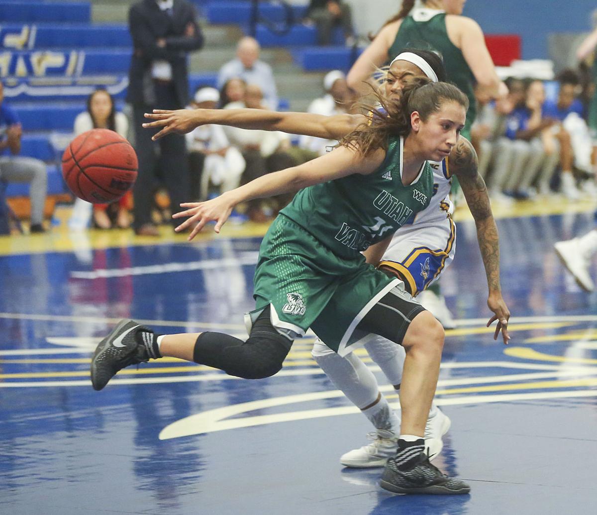 Photo Gallery Csub Women S Basketball Plays Utah Valley Saturday