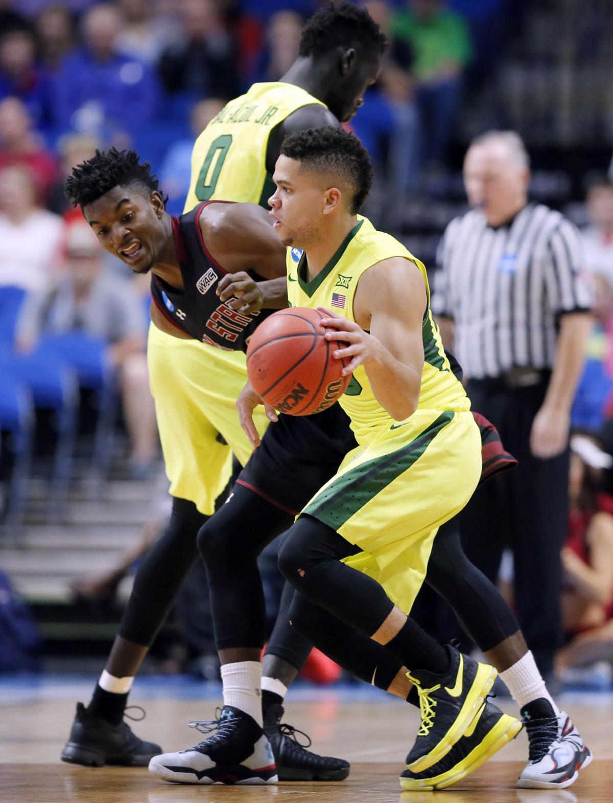 Former Mira Monte Basketball Star Braxton Huggins Will Transfer