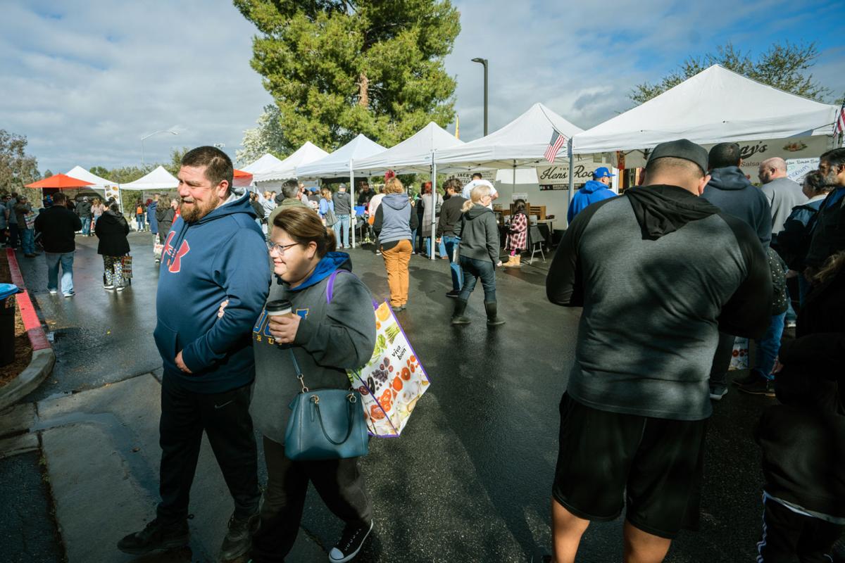 New farmers market debuts in northeast Bakersfield News