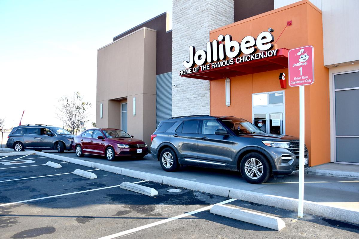 Jollibee Latest Restaurant To Open In Delano The Delano Record Bakersfield Com