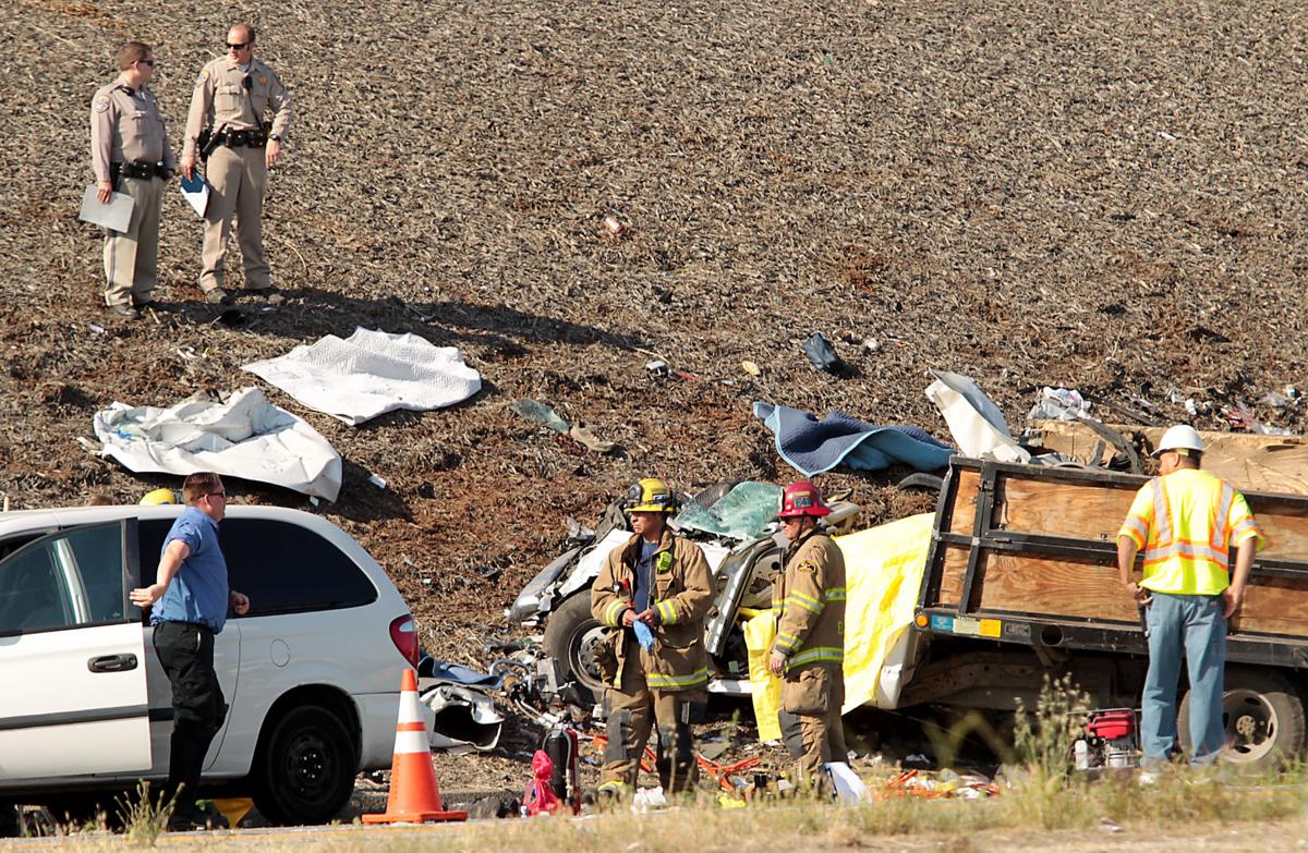 Speeding van caused fatal Hwy 58 accident killing 4 News