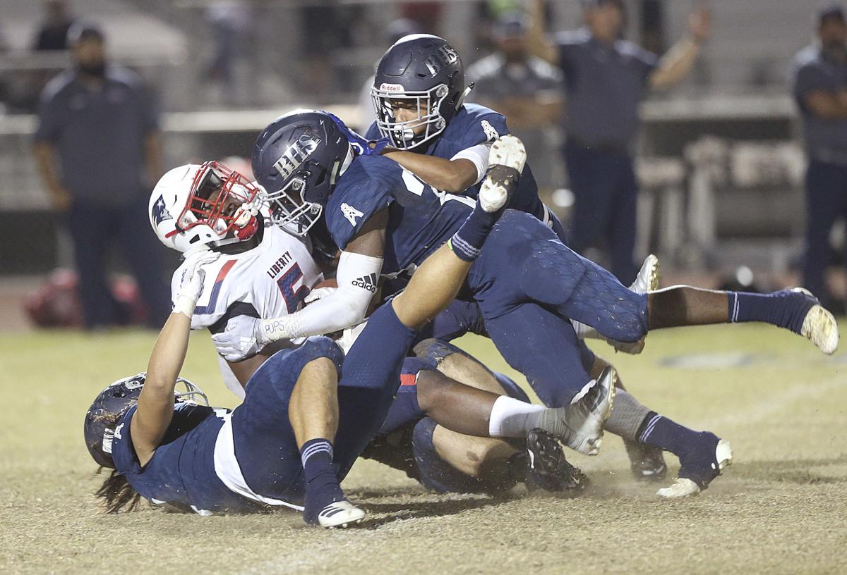 PHOTO GALLERY Liberty Beats BHS 7 0 For The SWYL Football Title photo-gallery-liberty-beats-bhs-7-0-for-the-swyl-football-title
