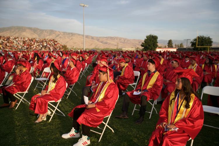 PHOTO GALLERY Arvin High School Graduation 2022