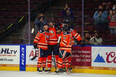 Condors Set To Close Home Slate With Division Title Still In Play Condors Bakersfield Com