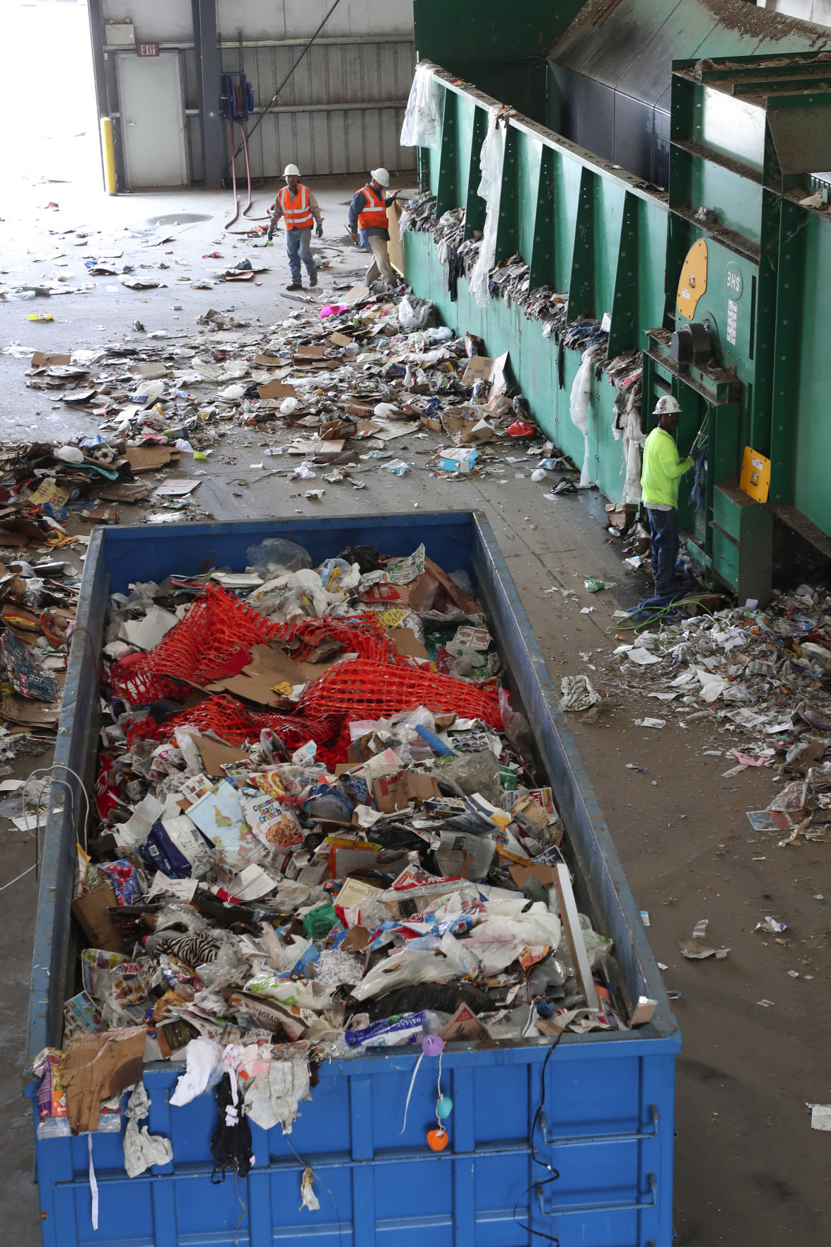 Bakersfield prepares to change recycling program in response to market