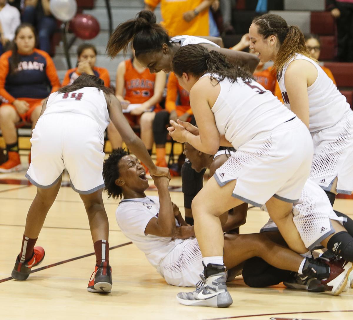 Bvarsity Central Section Boys And Girls Basketball Preseason