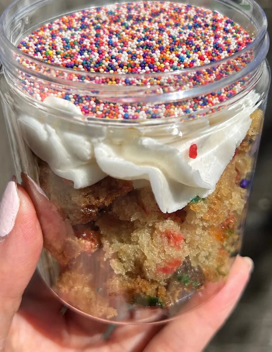 bakersfield.com - Stefani Dias - THE DISH: Connect the dot cakes with local take on viral trend