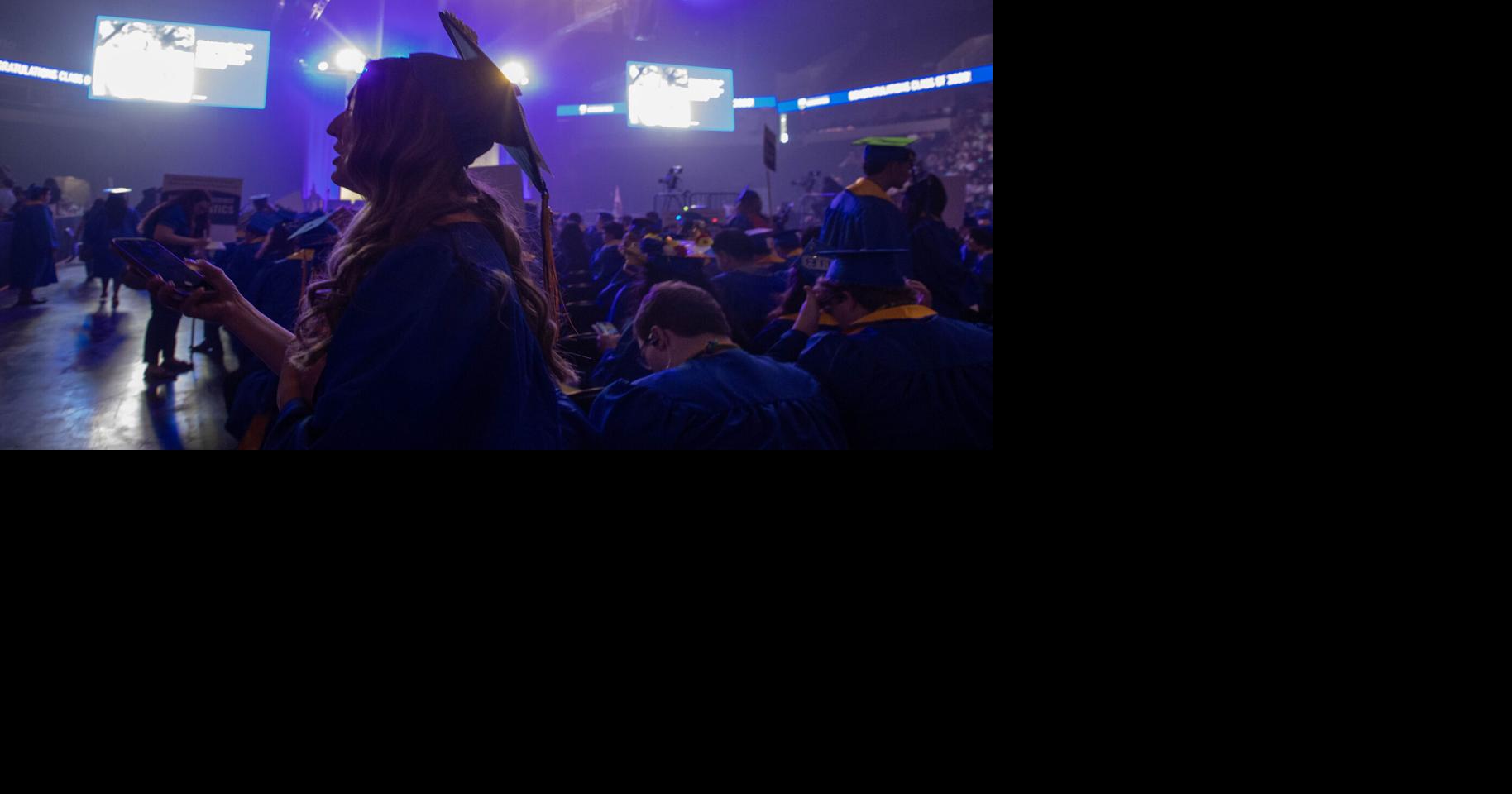 PHOTO GALLERY: 'Lives of meaning and service': CSUB holds commencement ...