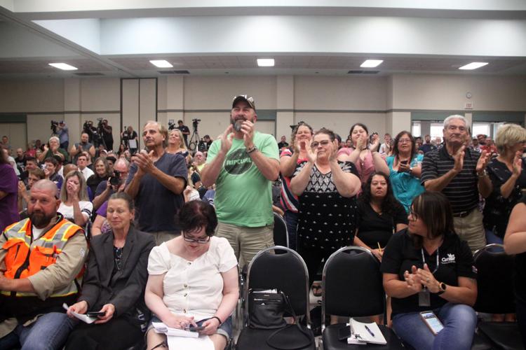 AnotherCrowd.jpg earthquake