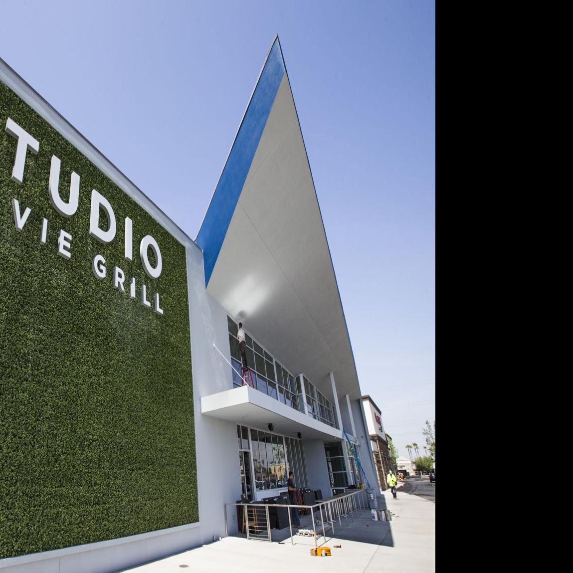 Studio Movie Grill now offering curbside takeout | Entertainment 