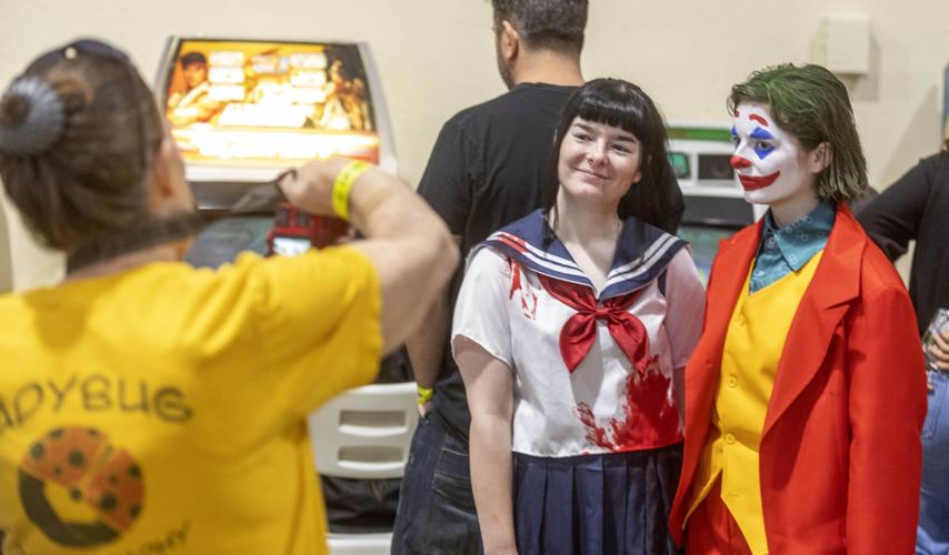 PHOTO GALLERY Much to see and do at Bakersfield ComicCon