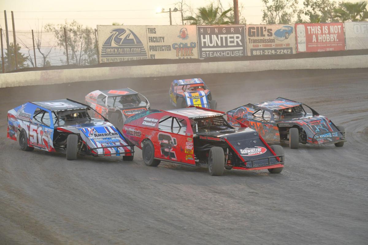 Thornton cant be caught in IMCA Modified action at Bakersfield Speedway