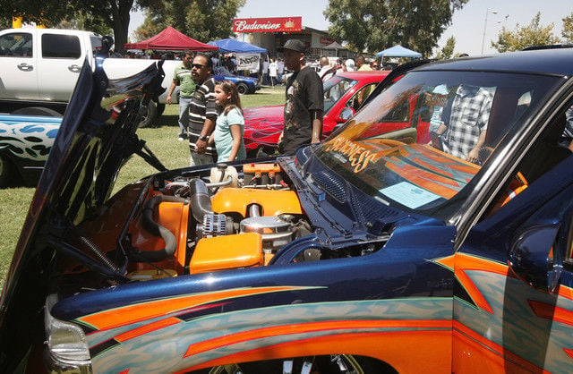 Lowriders show off owners' personalities | News | bakersfield.com