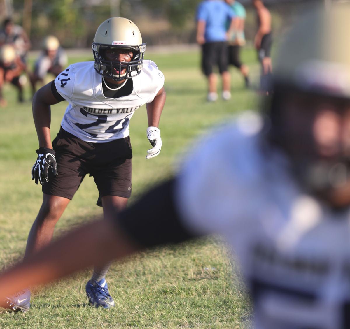 Golden Valley Football Preview Bulldogs Begin New Season With