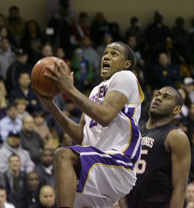 Roberts Pours In 36 Points To Lead Ridgeview Past Harvard Westlake Sports Bakersfield Com