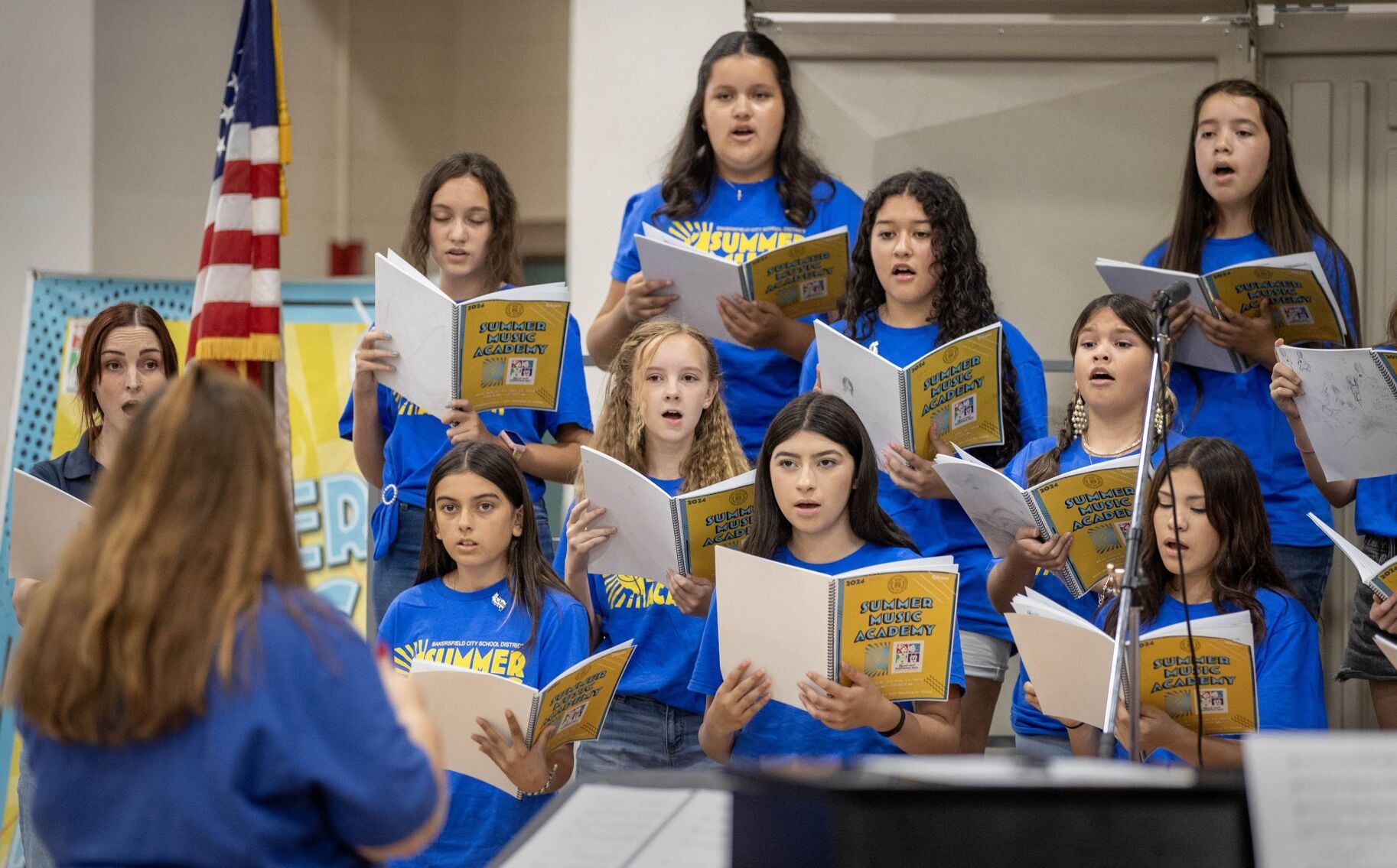 news picture from title