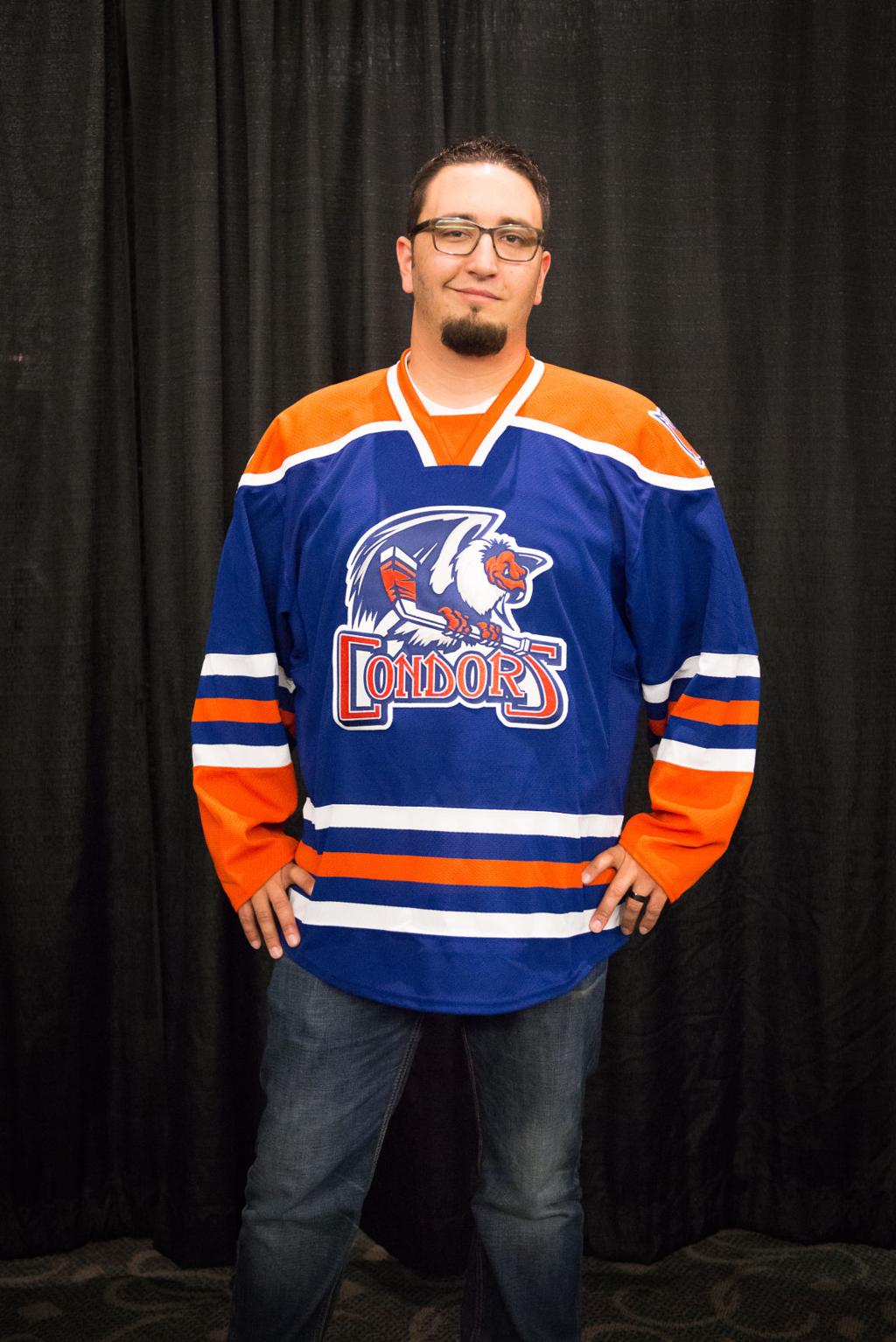New Bakersfield Condors jerseys have metallic wings, are 'most expensive in  ECHL history' (Photo)