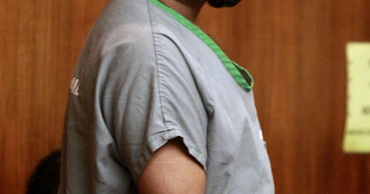 Muralist pleads not guilty to attempted murder in bar stabbing | News ...