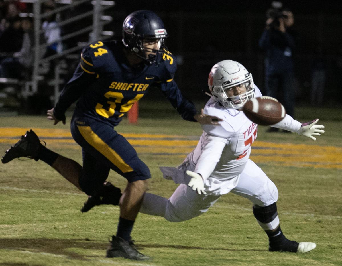 Photo Gallery Friday Night Football Wasco At Shafter Photo