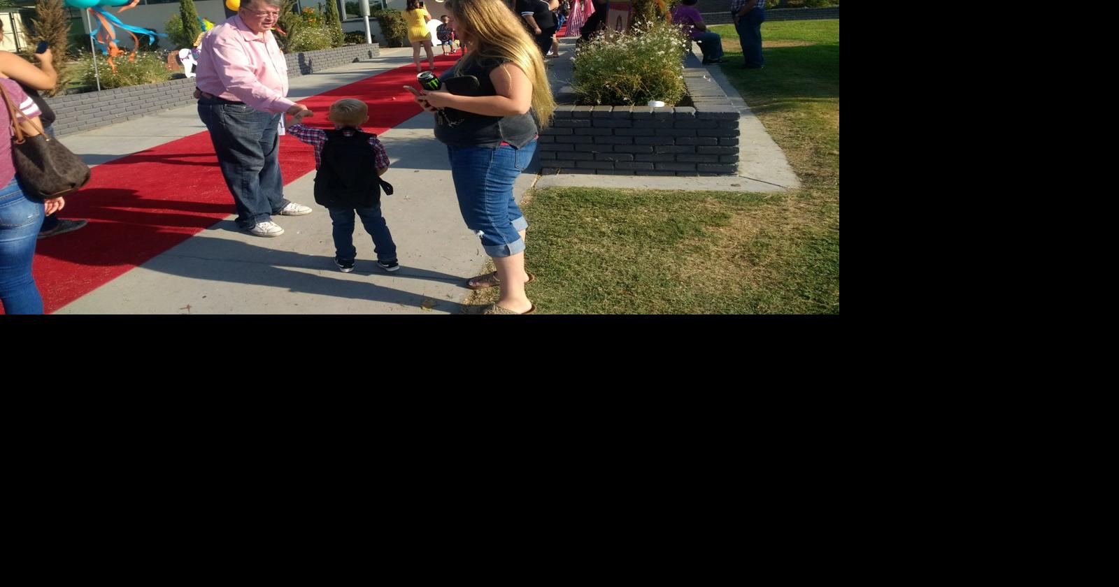 PHOTO GALLERY Wayside Elementary students on first day of