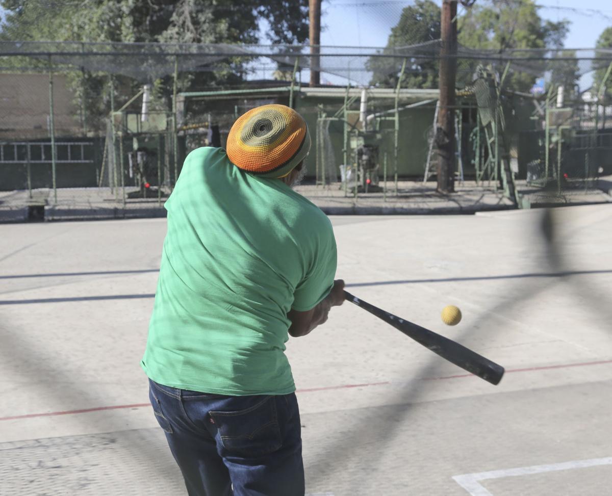 Kenny Graham At The Batting Cages Photo Galleries