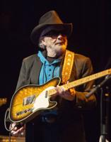 Merle Haggard rejects Dylan's dis