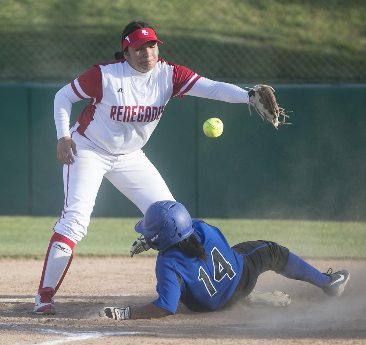Bakersfield College Softball Vs. Santa Monica Multimedia