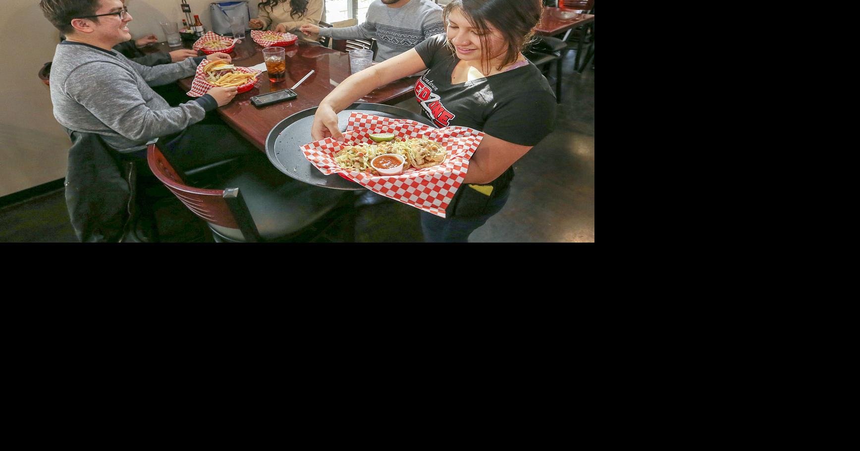 PHOTO GALLERY Downtown Red Zone Sports Bar & Grill Entertainment