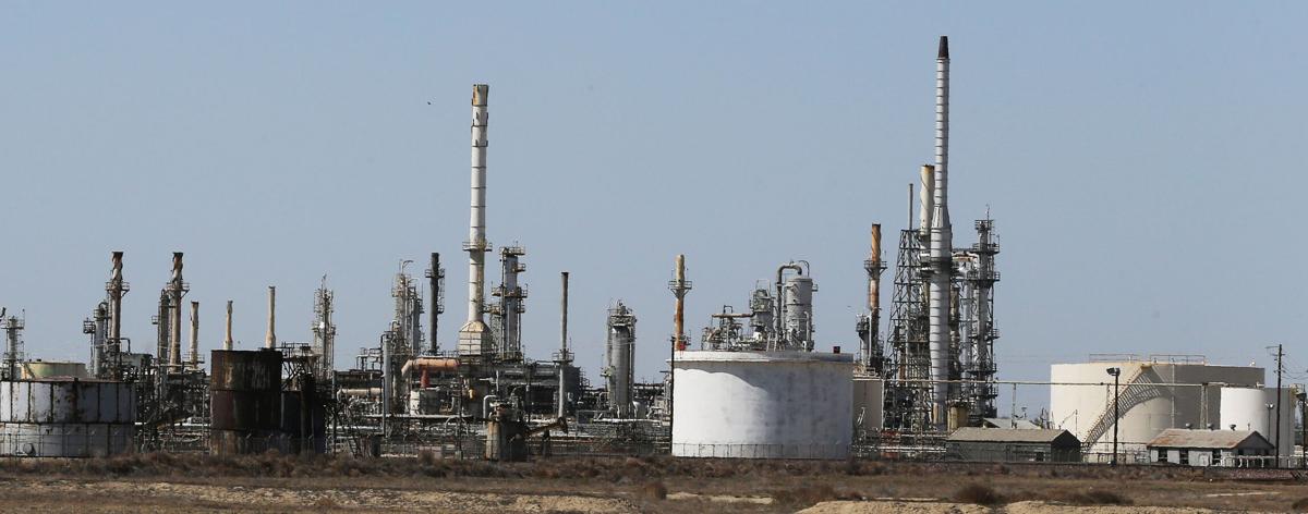 Refinery on Rosedale makes final changes for switch to cleaner fuel | News  | bakersfield.com