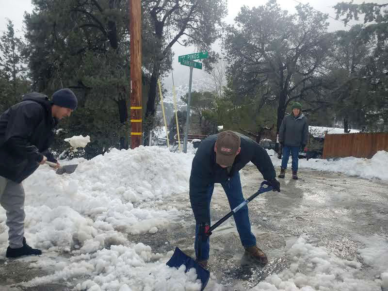 Frazier Park digs out from heaviest snowfall in years News