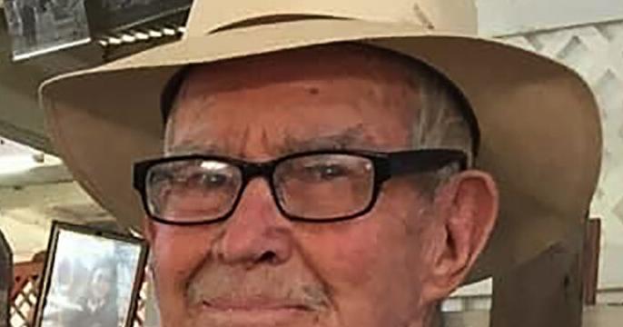Teacher, lifelong mentor Kenneth Whitney became a legend in the local ...